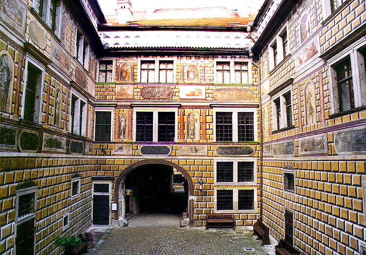 III. Hof des Schlosses Český Krumlov