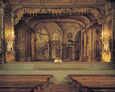 Schlosstheater in Český Krumlov, Gesamtblick - auf der Bühne die Dekoration 