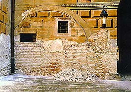 IV. Hof des Schlosses Český Krumlov, Zustand vor der Rekonstruktion 