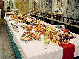 Reception table in the Hall of Mirrors at the Český Krumlov Castle, foto: Lubor Mrázek 