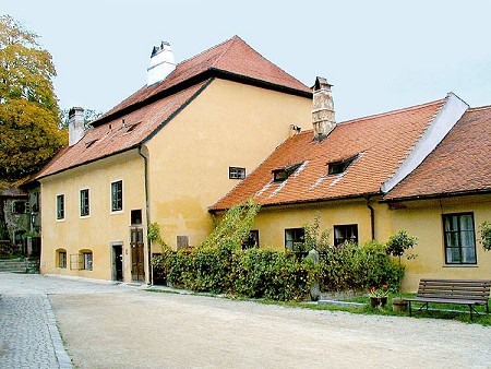 Zámek č.p. 184, 2000, foto: Pavel Slavko 