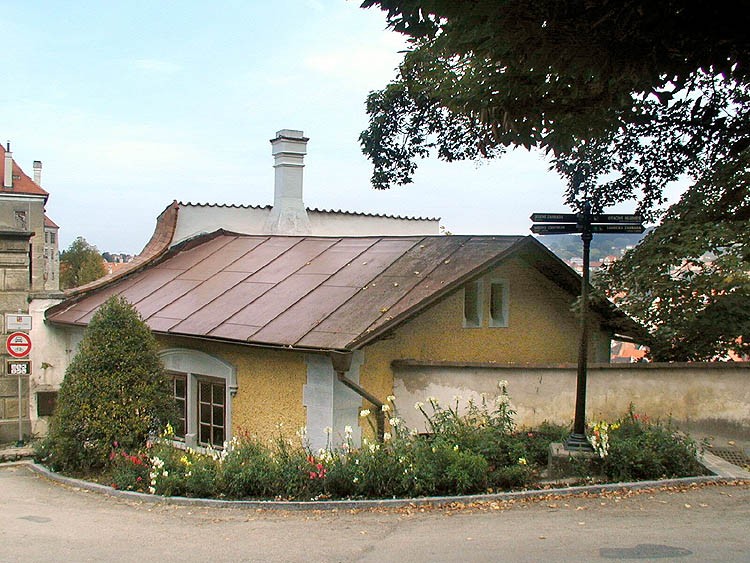 Schloss Nr. 60 - Pförtnerhaus, 2000, Foto: Pavel Slavko