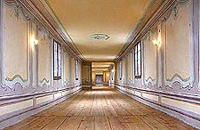 Český Krumlov Castle, Connecting Corridor, interior of upper part of section between Castle Theatre and Upper Castle, 2001, foto: Lubor Mrázek 