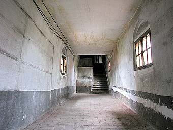 Český Krumlov Castle, Connecting Corridor, section at the Bear Moat on the 1st Castle courtyard, interior, 2001, foto: Lubor Mrázek 