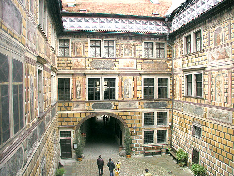 III. Hof des Schlosses Český Krumlov, 2001, Foto: Lubor Mrázek